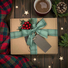 Load image into Gallery viewer, OCB Beer &amp; Goat Milk Soap Gift Set
