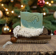 Load image into Gallery viewer, Honey &amp; Cucumber Goat Milk &amp; Tallow Soap Gift Set
